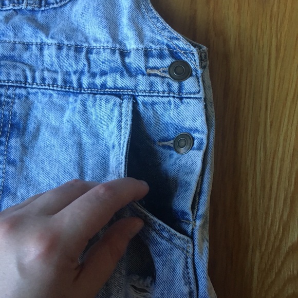 Forever 21 Acid Wash Distressed Short Overalls - Picture 5 of 11